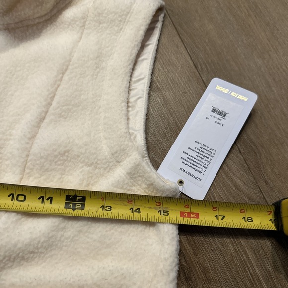 Rhône Aloft Fleece Vest Full Zip Gold Logo Stretch Cream Women's X-Small - Picture 7 of 10